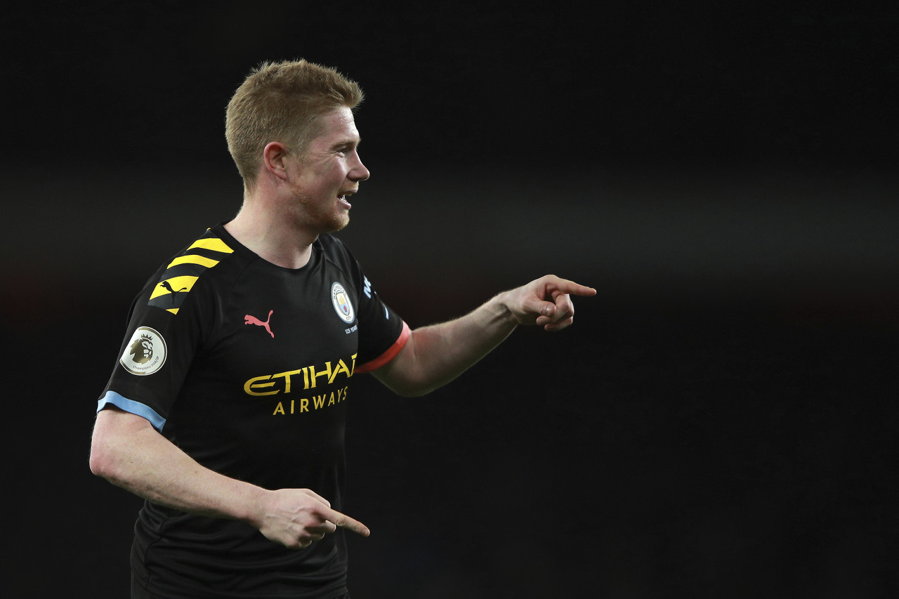 德甲替补戴帽，凯恩是继9分钟5球的莱万之后拜仁第二人