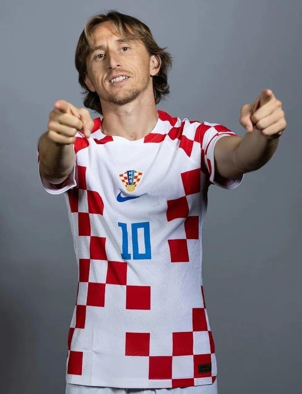 详解棒球装备的材质进化从马皮棒球到现代合成纤维球具的转变